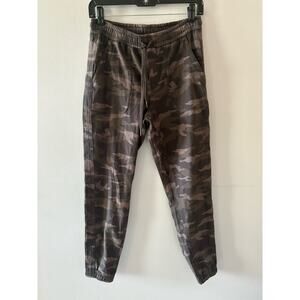 Athleta Pants Women's 2 Camo Farallon Jogger Drawstring Elastic Waist Athleisure